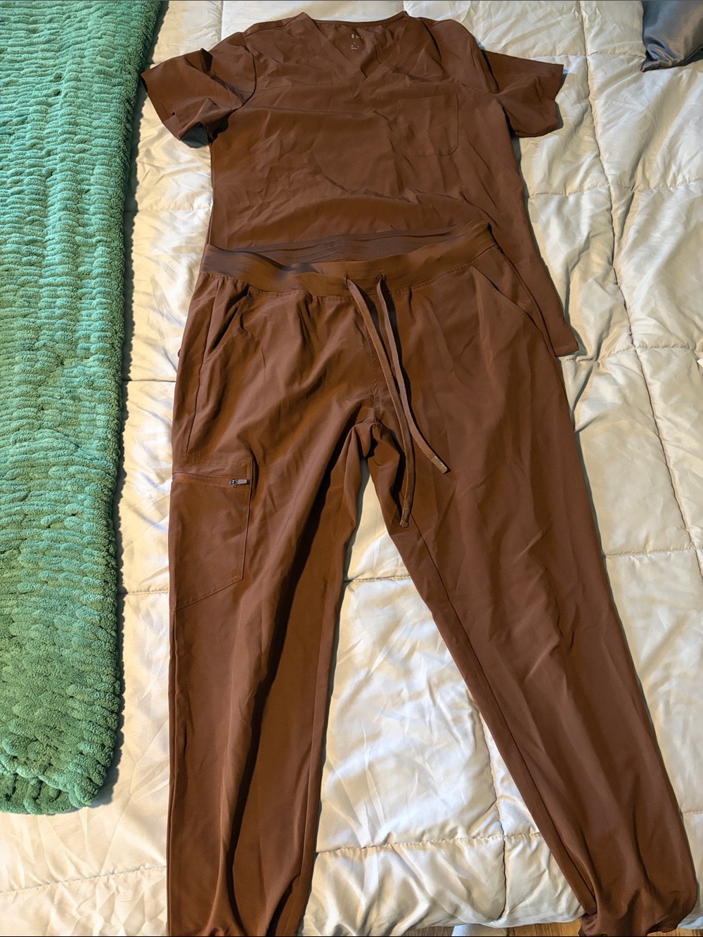 Amazon Women's Brown Drawstring Jogger Scrub Set